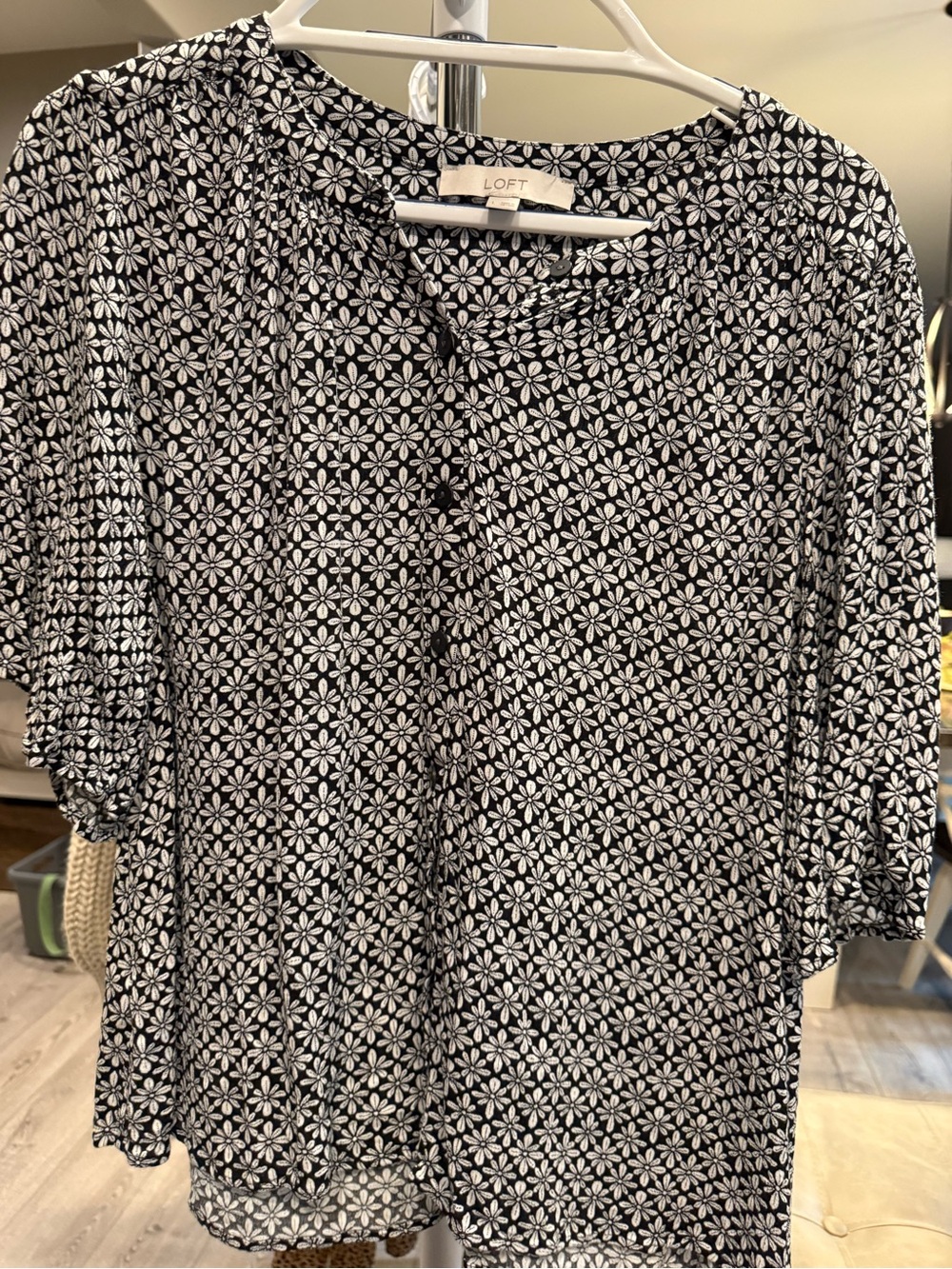 LOFT Black and White Floral Geometric Blouse